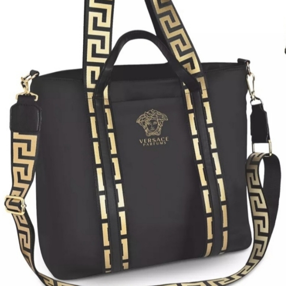 Versace - Picture 2 of 4